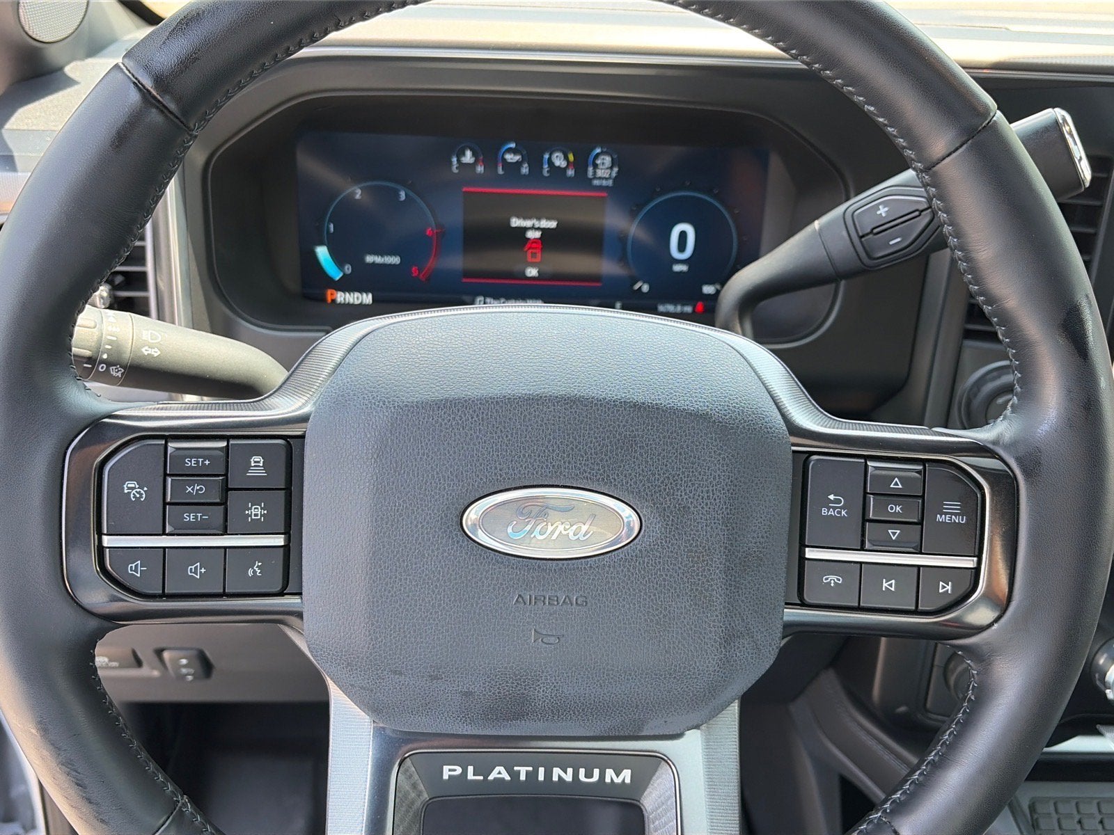 2025 Ford Super Duty F-450 DRW Platinum