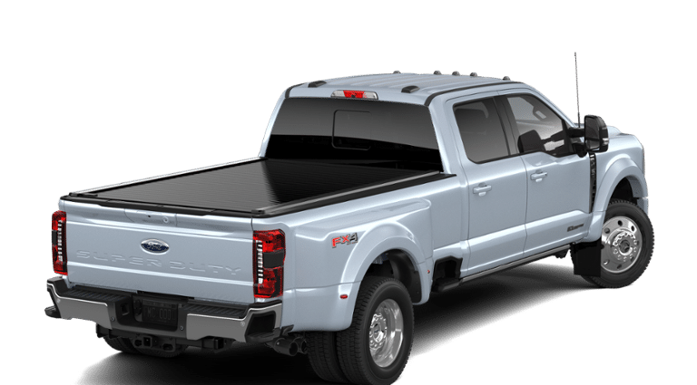 2026 Ford Super Duty F-450 DRW Lariat DRW