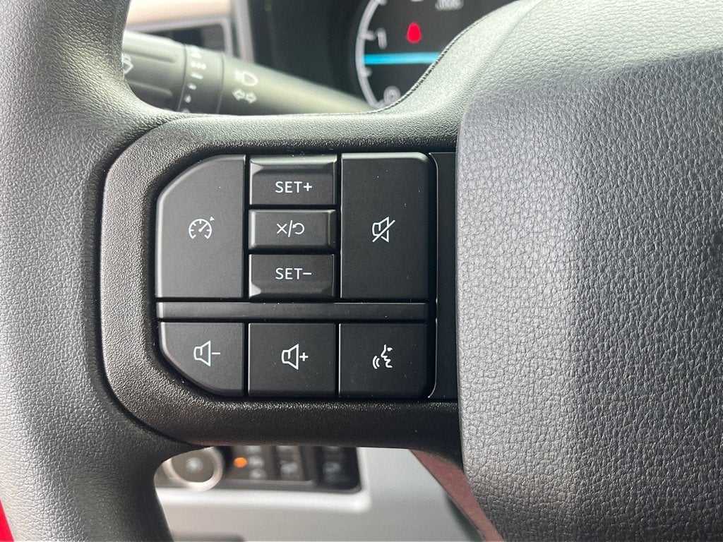 2026 Ford Super Duty F-350 SRW XLT