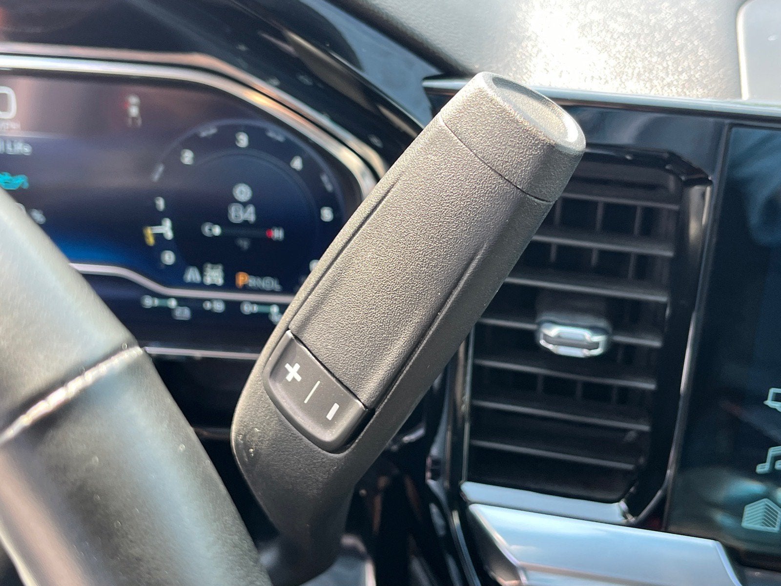 2024 Chevrolet Silverado 3500HD CC LT