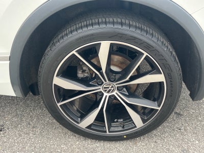 2024 Volkswagen Tiguan SEL R-Line