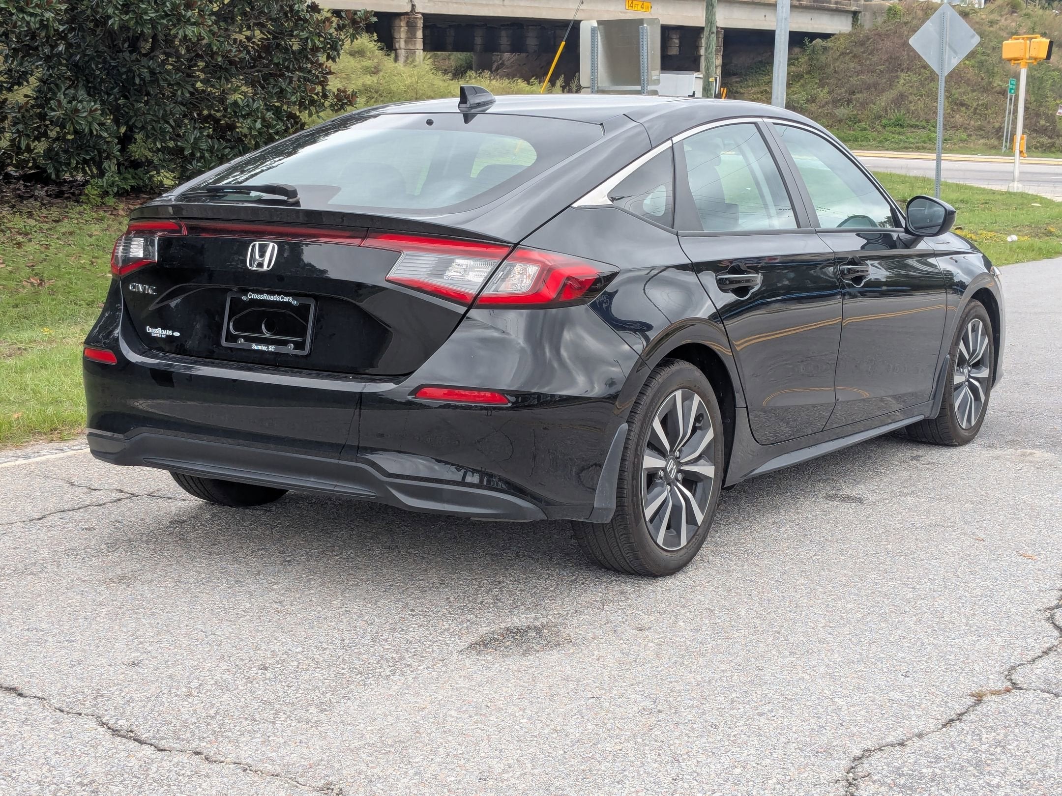 2024 Honda Civic Hatchback EX-L