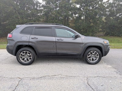 2022 Jeep Cherokee Trailhawk