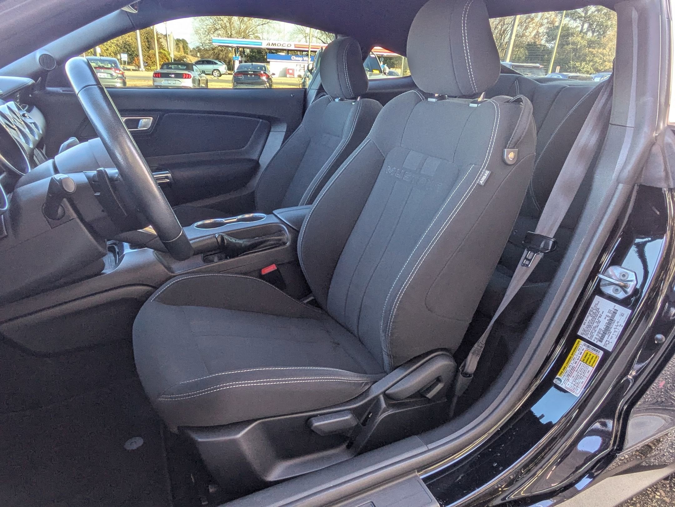 2020 Ford Mustang EcoBoost