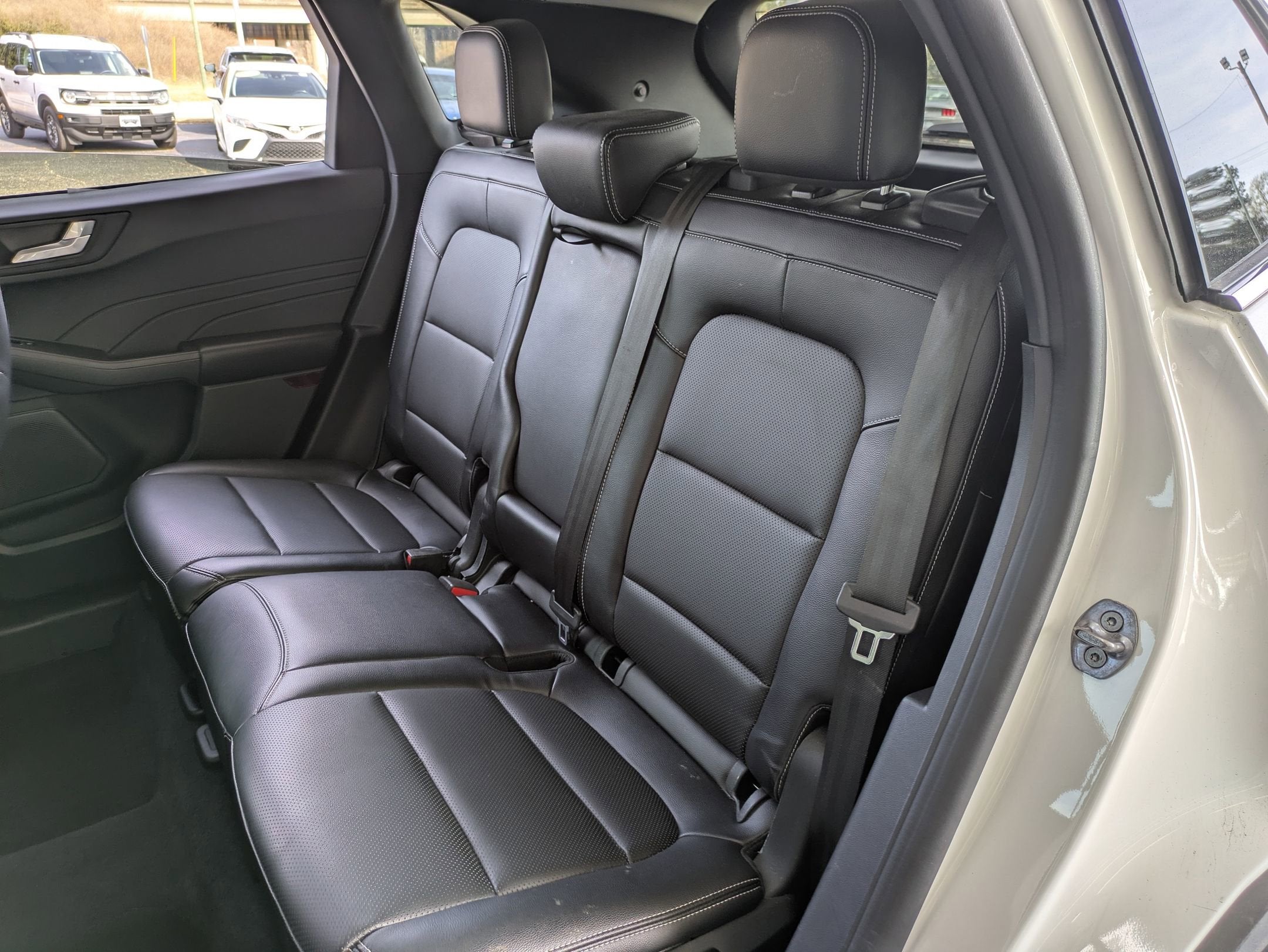 2022 Ford Escape Titanium Hybrid