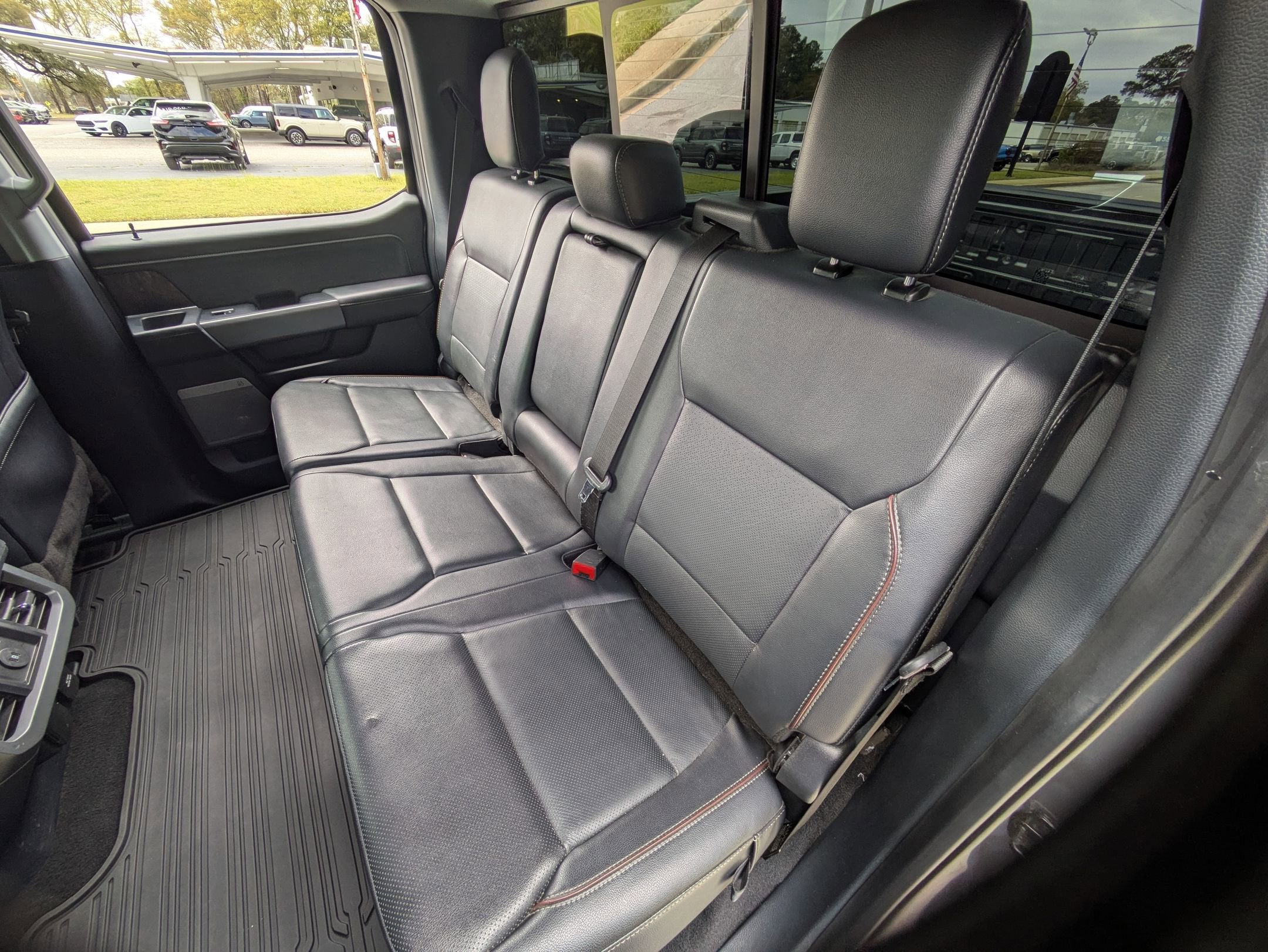 2023 Ford Super Duty F-250 SRW LARIAT