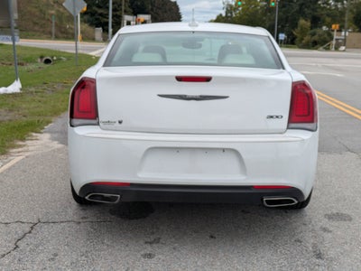 2023 Chrysler 300 Touring