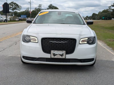 2023 Chrysler 300 Touring
