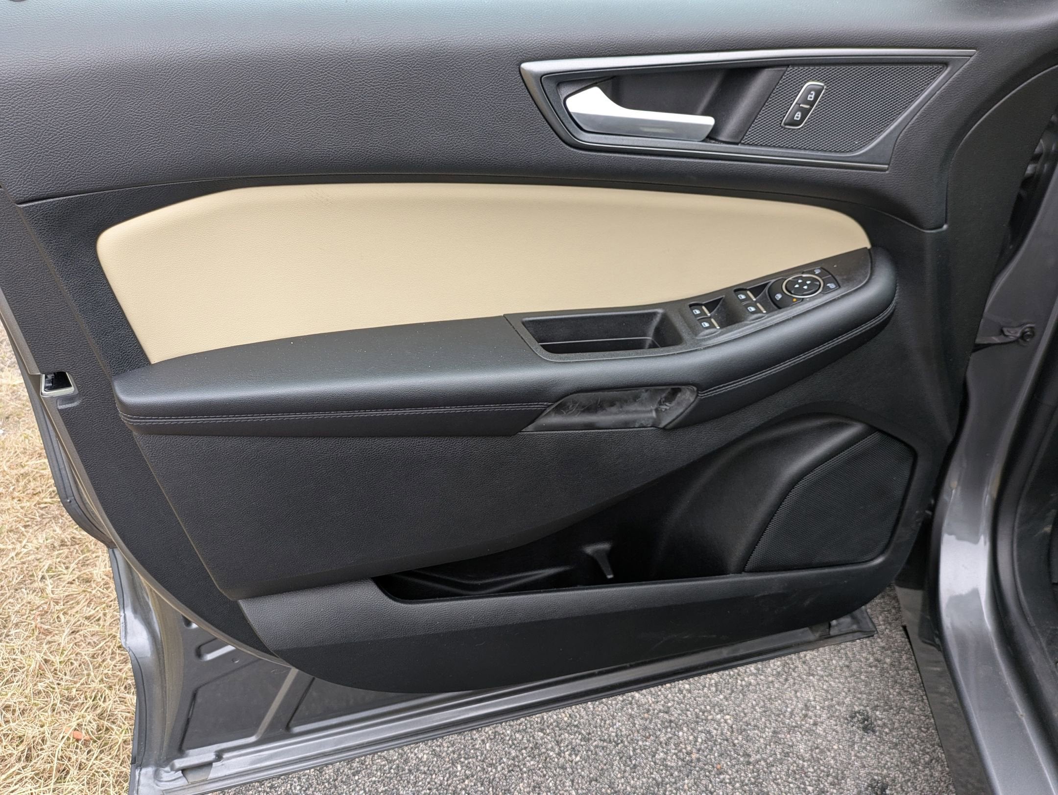 2024 Ford Edge SE