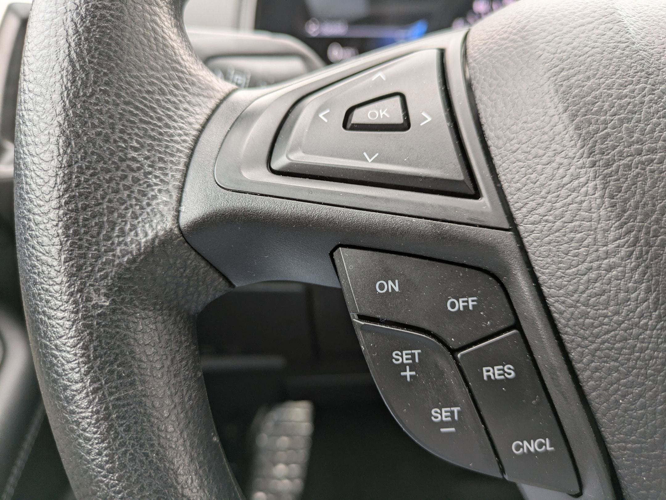 2024 Ford Edge SE