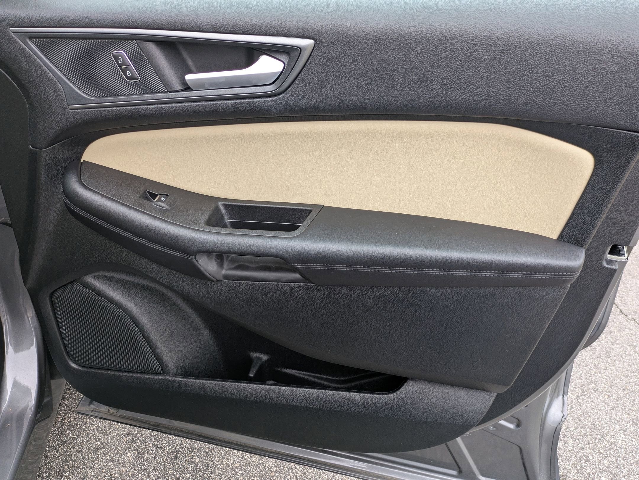 2024 Ford Edge SE