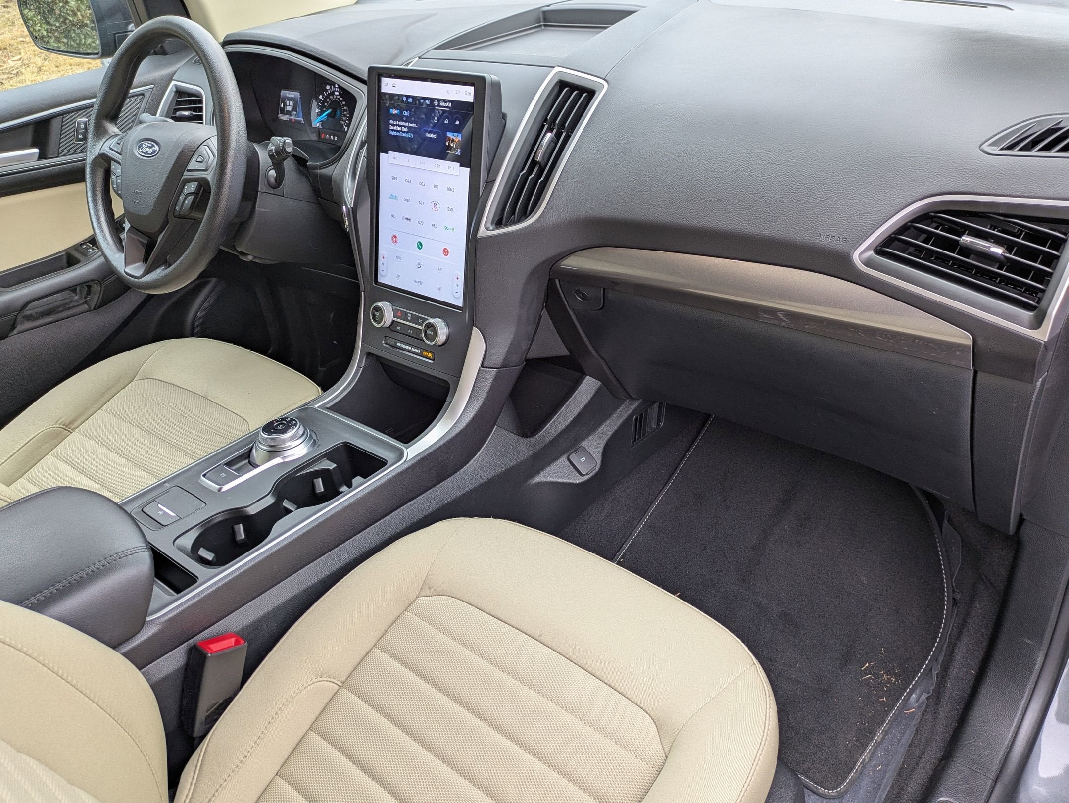 2024 Ford Edge SE