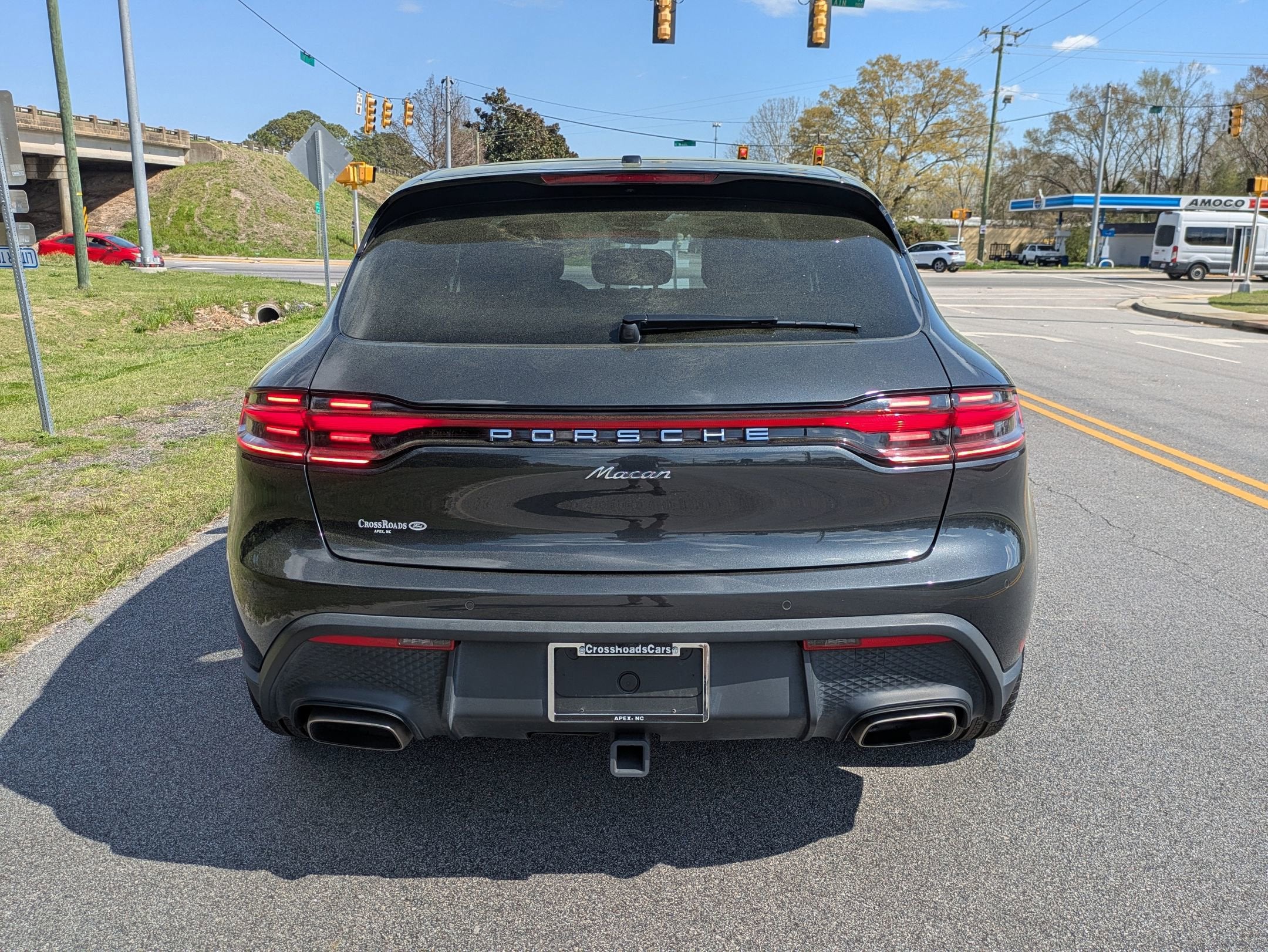 2024 Porsche Macan T