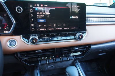 2024 GMC Canyon 4WD AT4