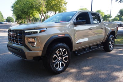 2024 GMC Canyon 4WD AT4
