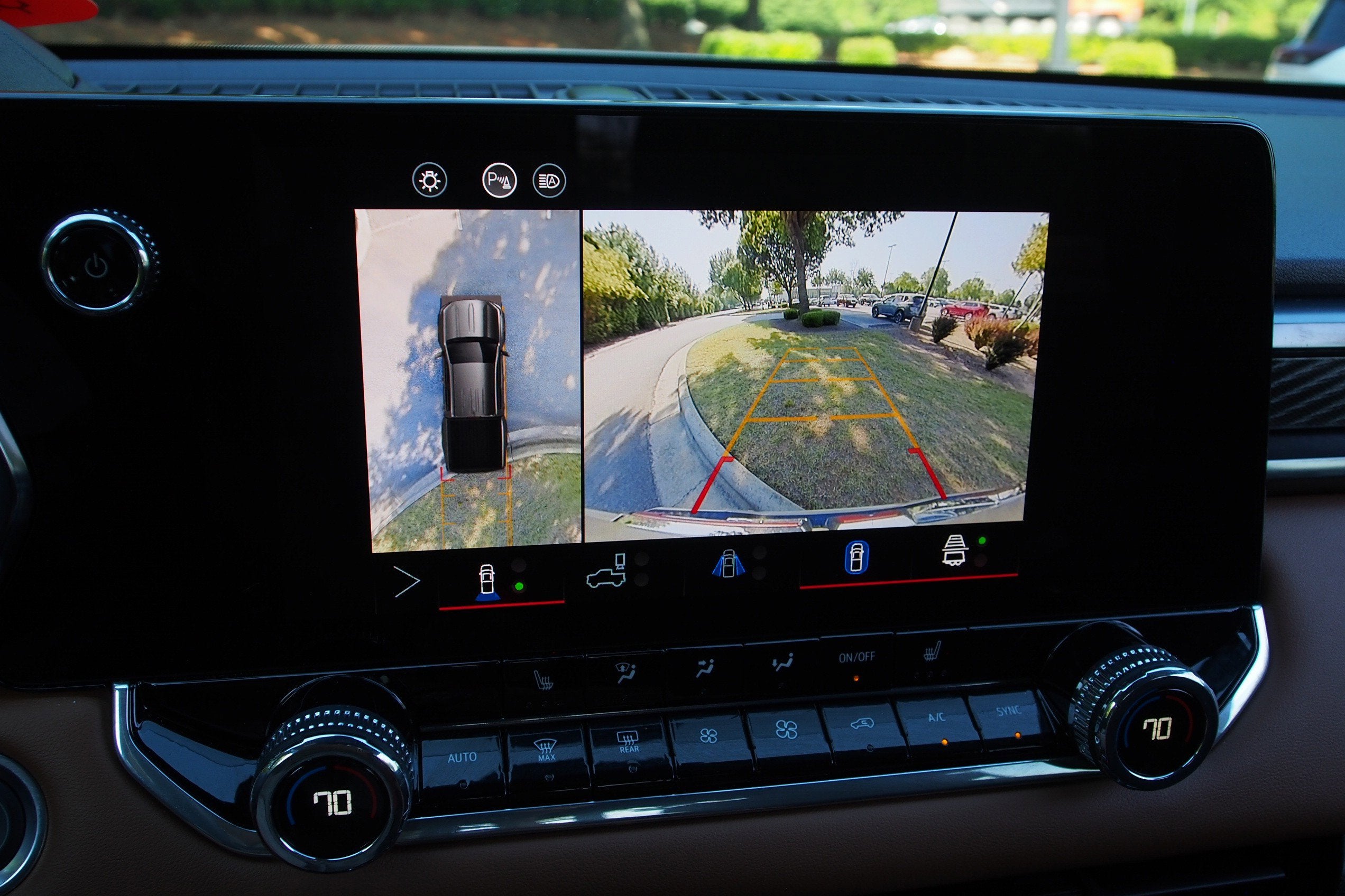 2024 GMC Canyon 4WD AT4