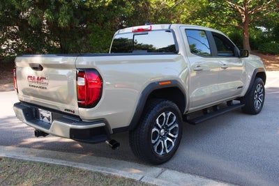 2024 GMC Canyon 4WD AT4