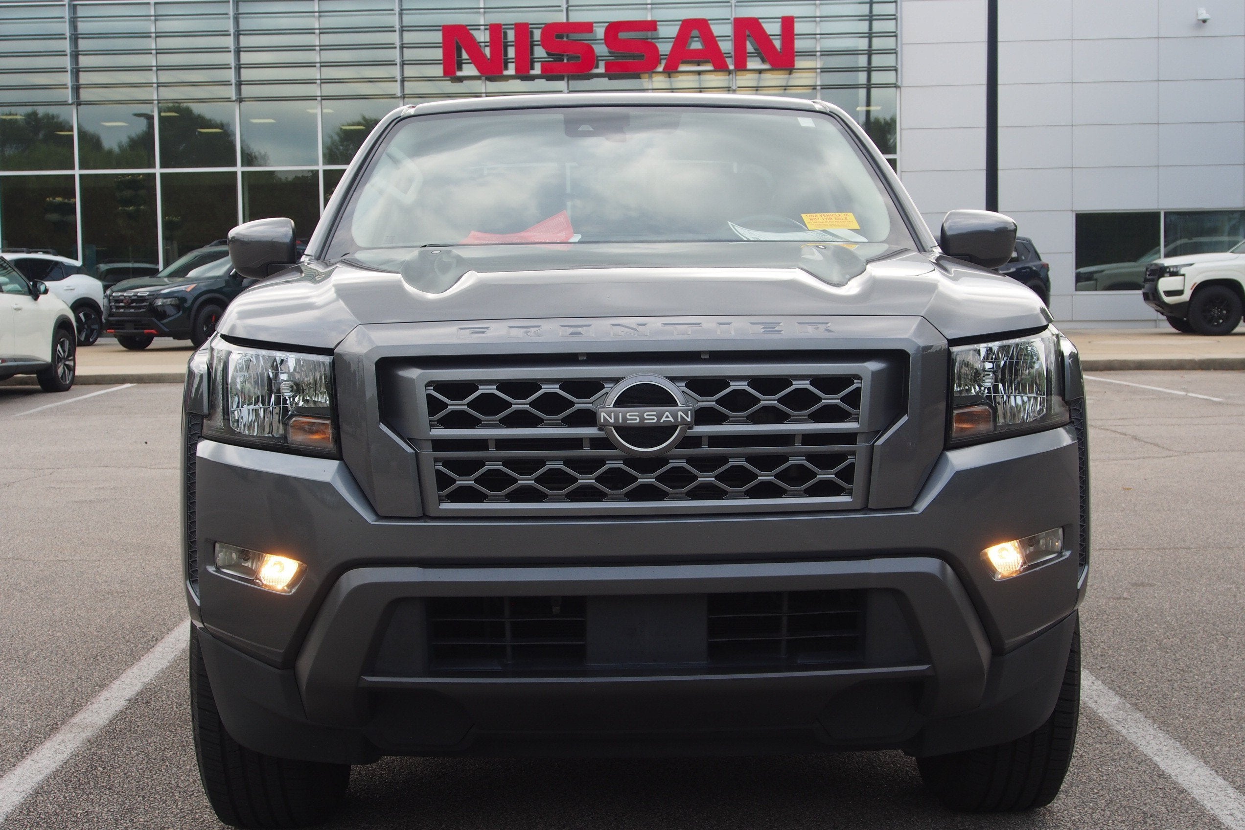 2022 Nissan Frontier SV