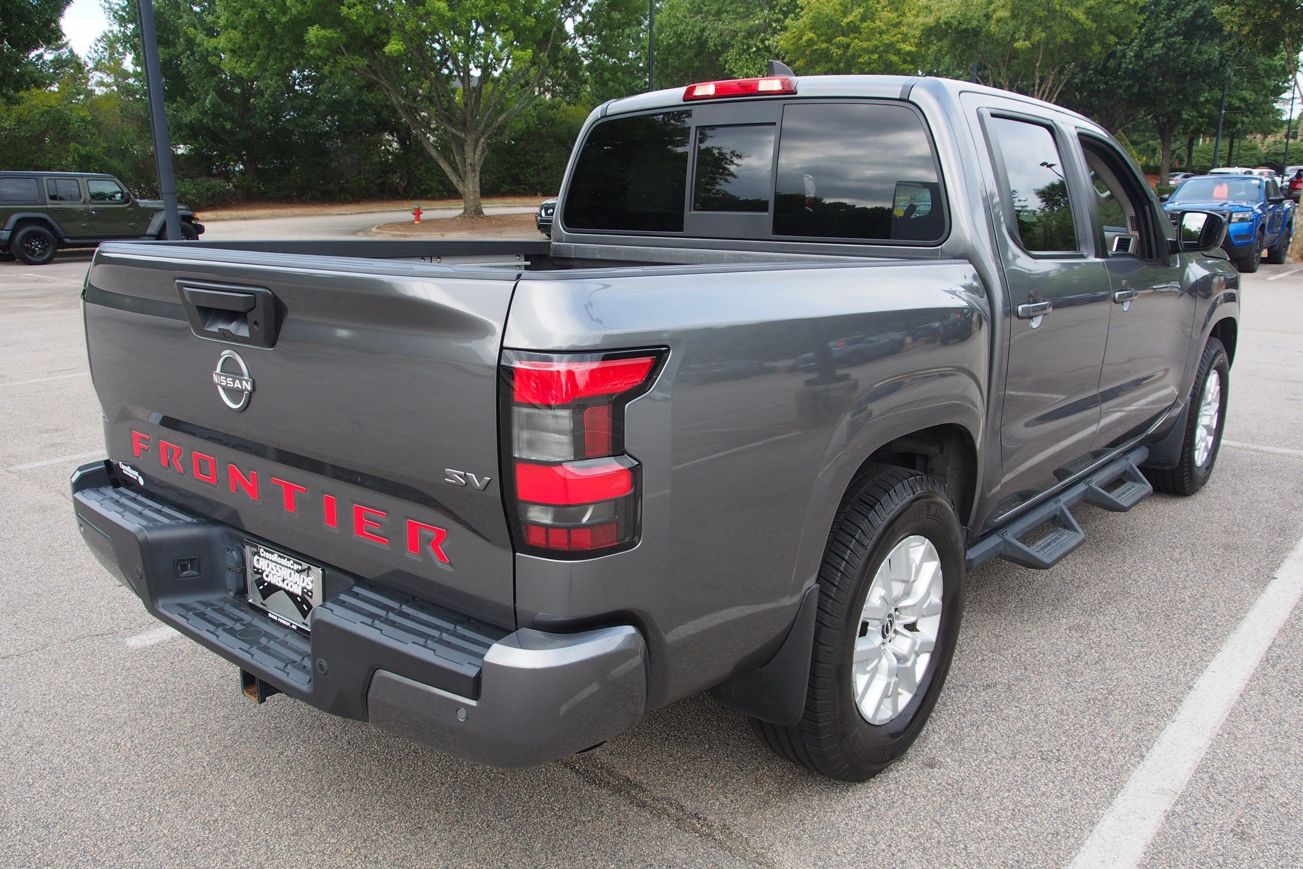 2022 Nissan Frontier SV