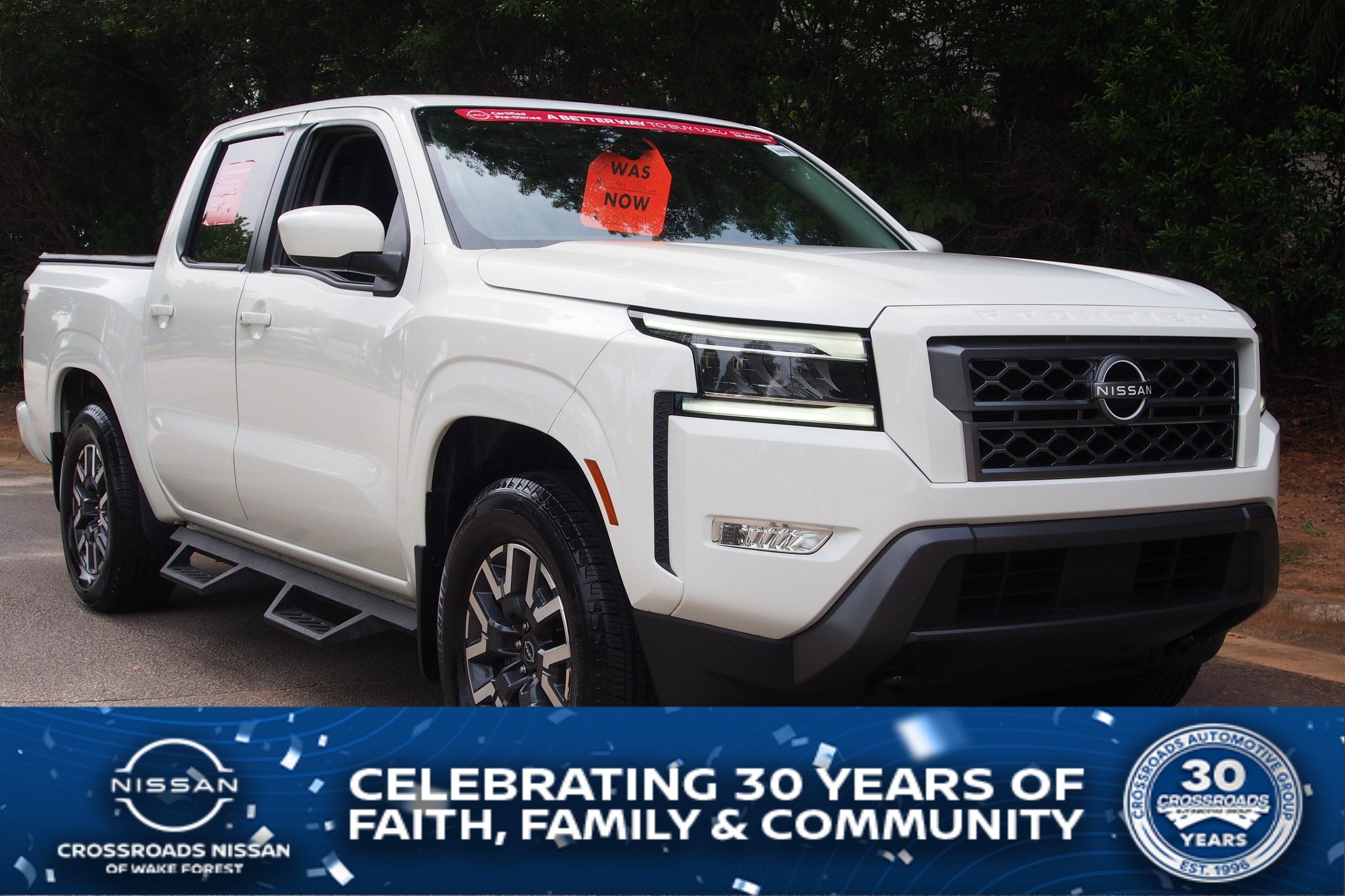 2024 Nissan Frontier SL