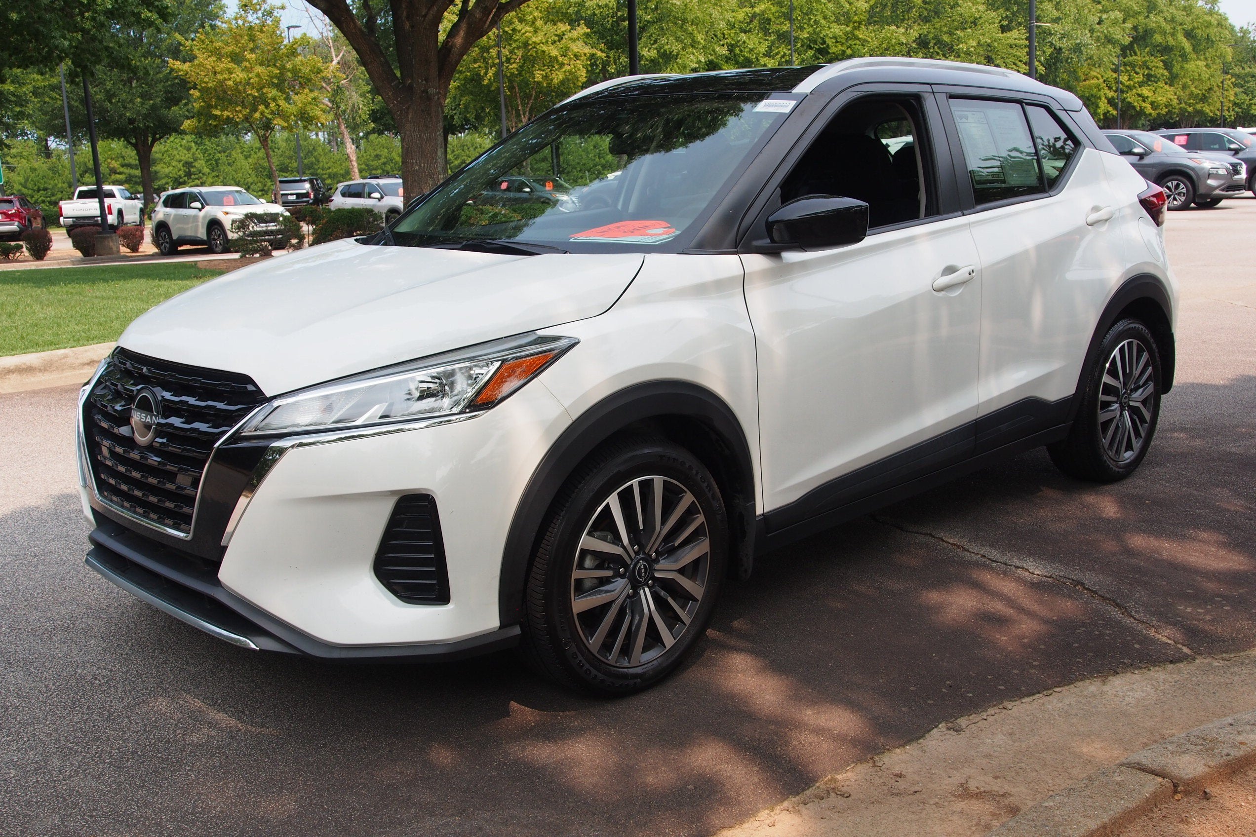 2024 Nissan Kicks SV