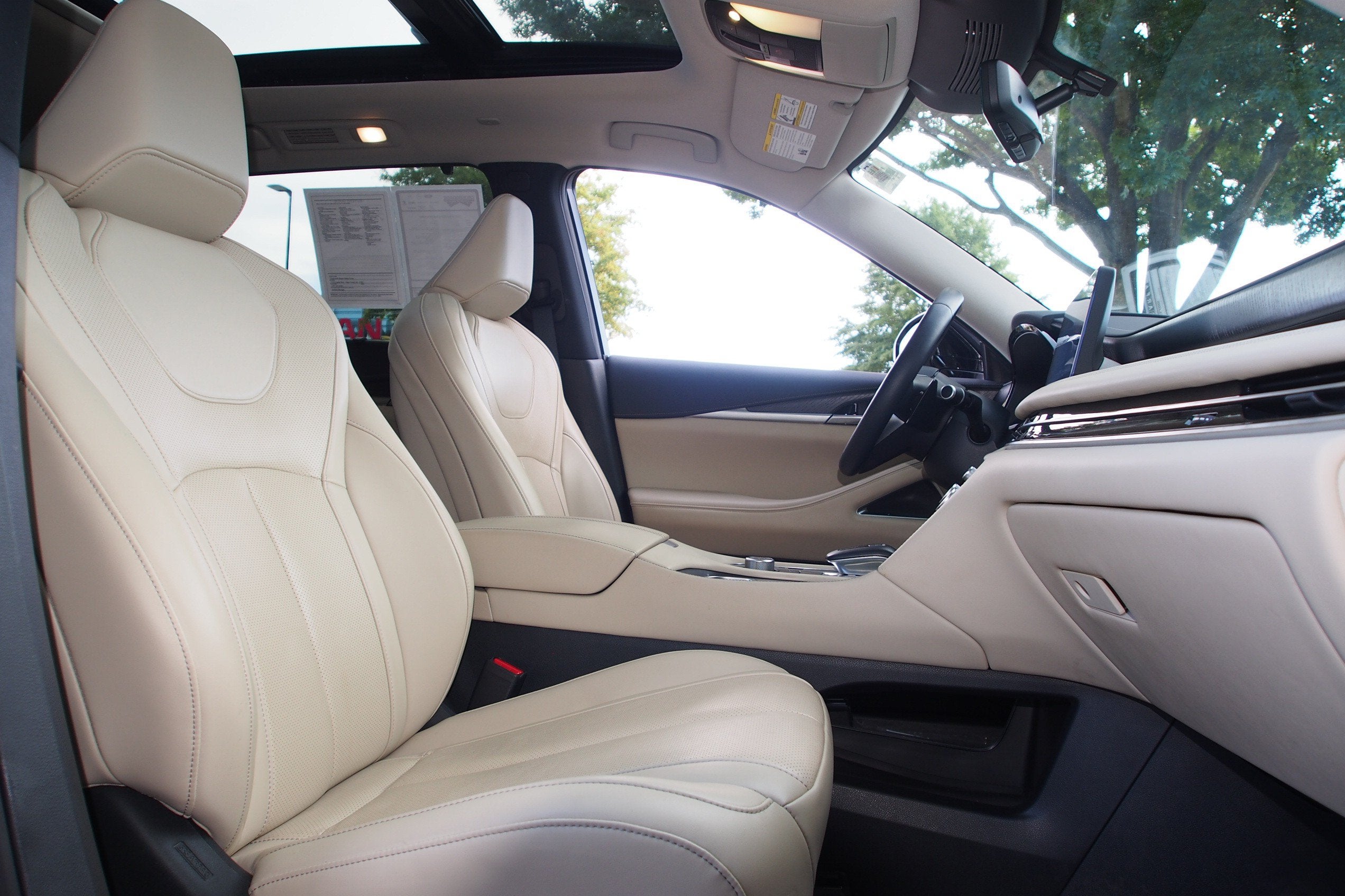 2025 INFINITI QX60 SENSORY