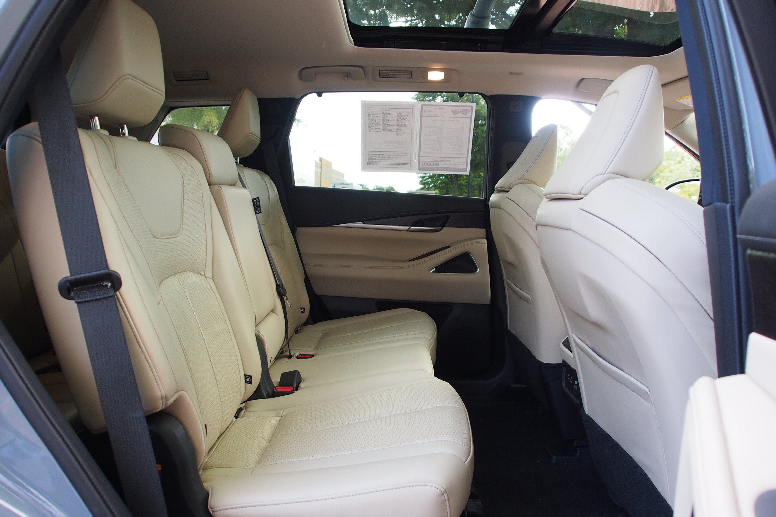 2025 INFINITI QX60 SENSORY