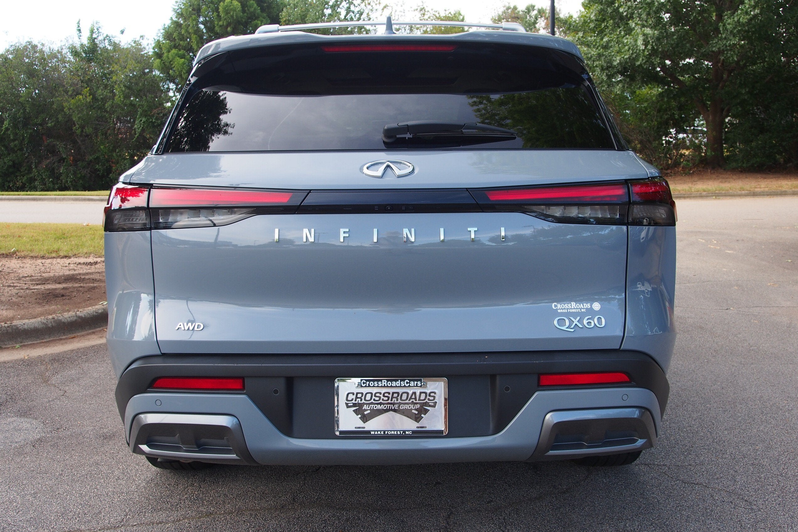2025 INFINITI QX60 SENSORY