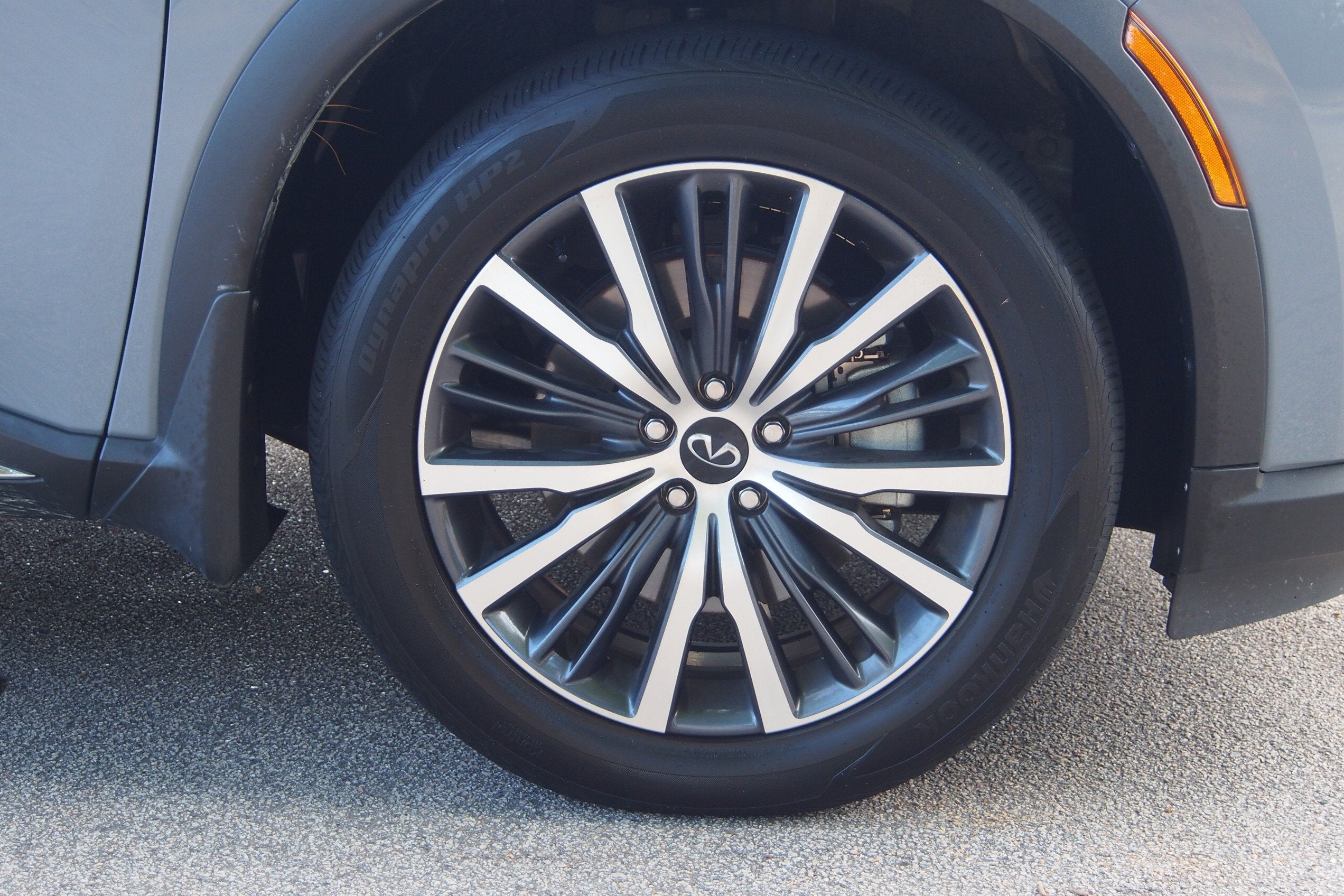 2025 INFINITI QX60 SENSORY