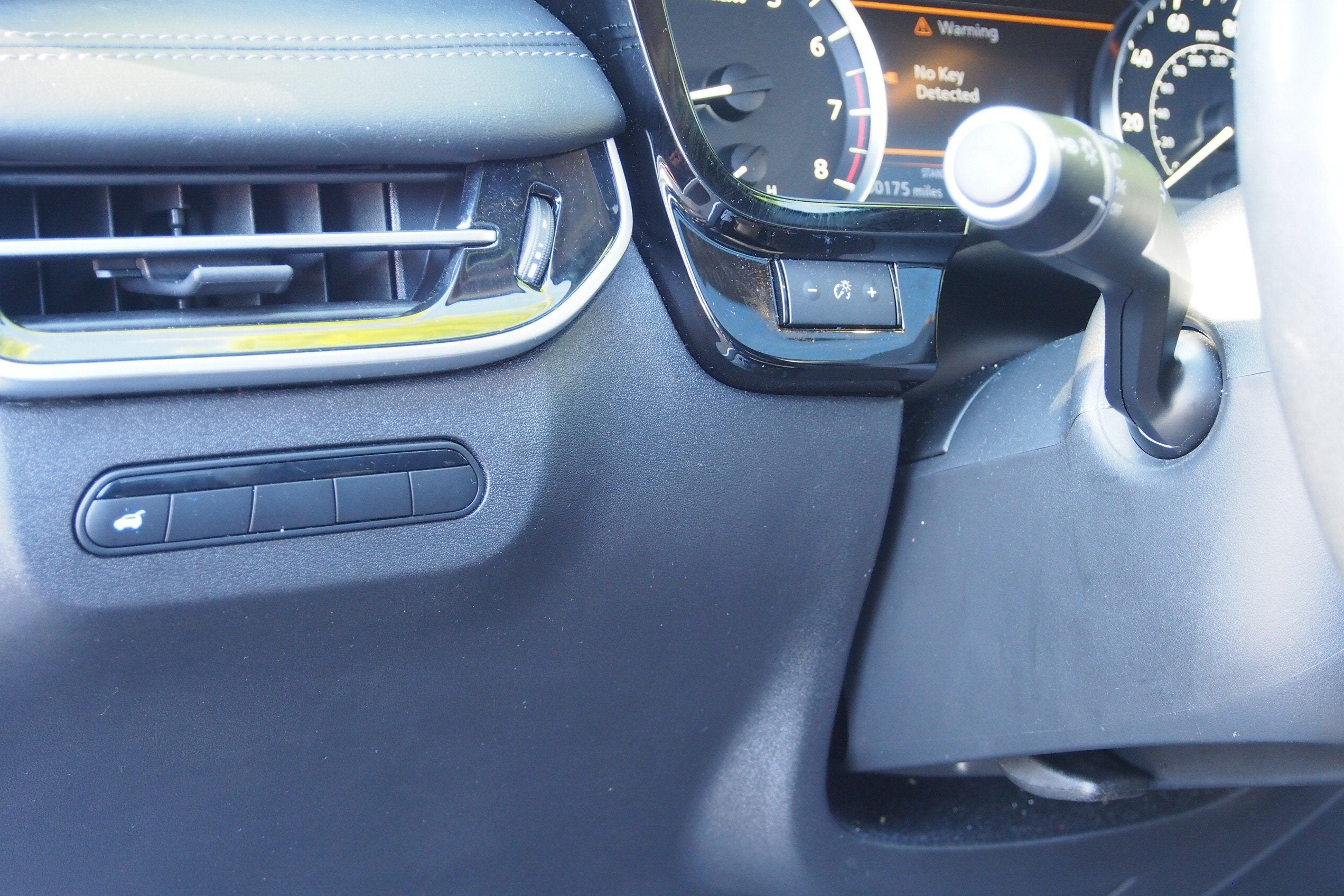 2024 INFINITI QX60 PURE
