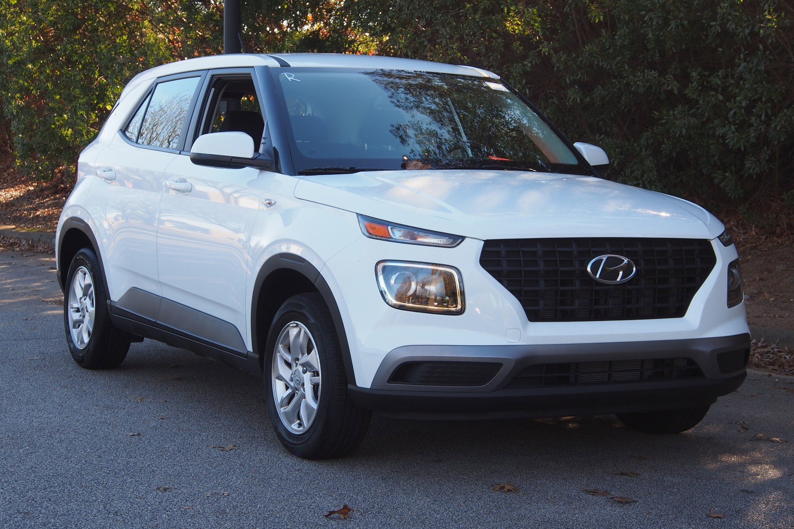 2025 Hyundai Venue SE