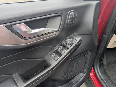 2021 Ford Escape Titanium Hybrid