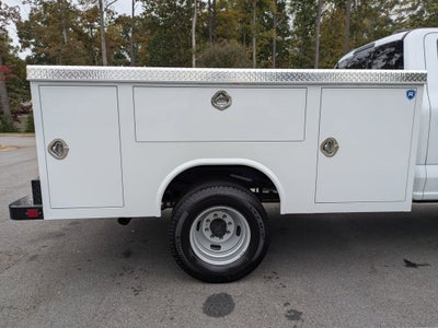 2026 Ford Super Duty F-350 DRW XL