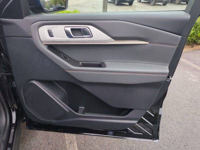 2027 Ford Explorer Active w/200A Pkg