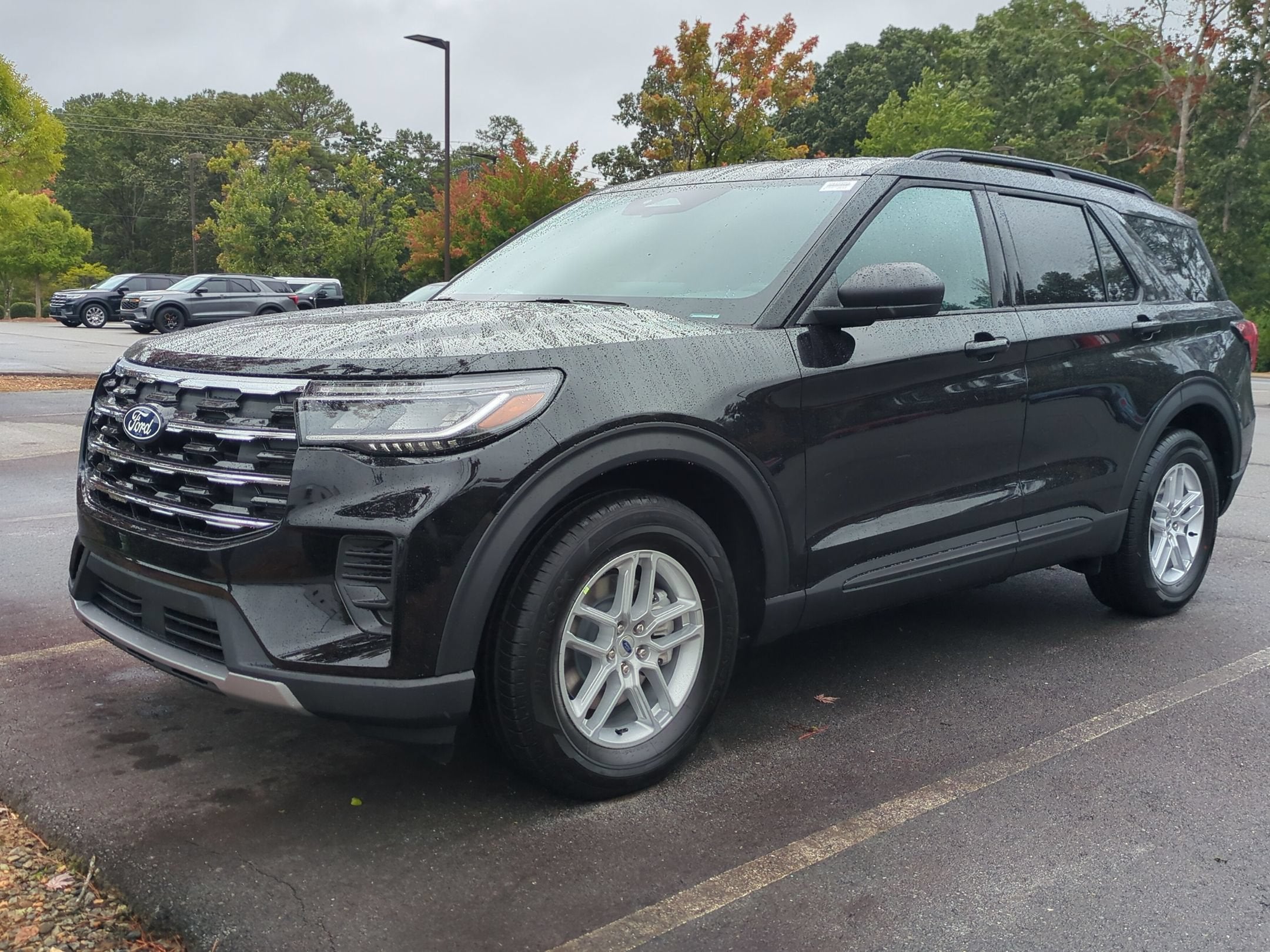 2027 Ford Explorer Active w/200A Pkg