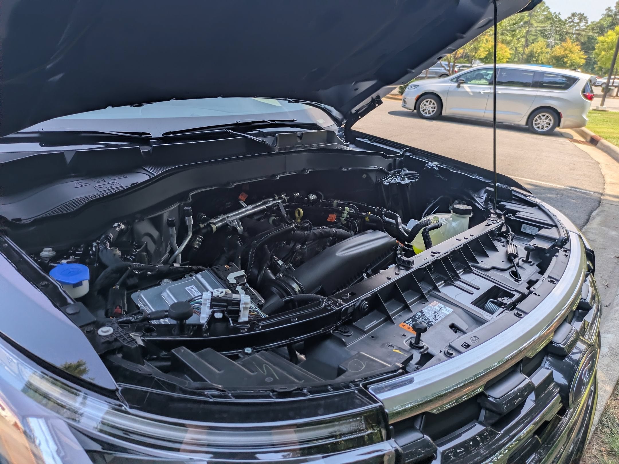 2026 Ford Explorer Active w/200A Pkg