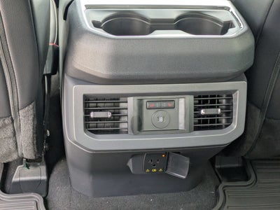 2026 Ford Super Duty F-350 DRW LARIAT
