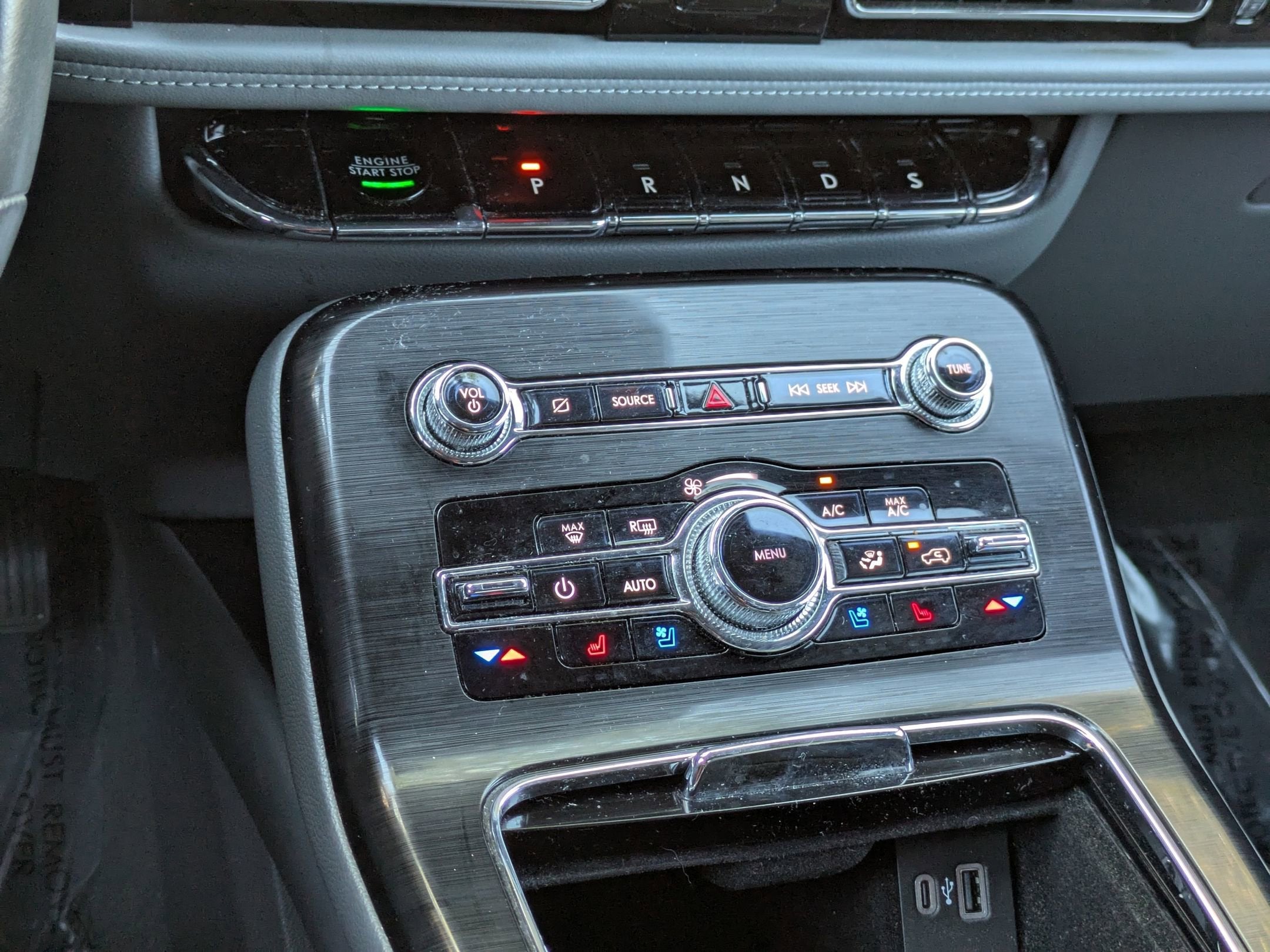 2021 Lincoln Nautilus Reserve