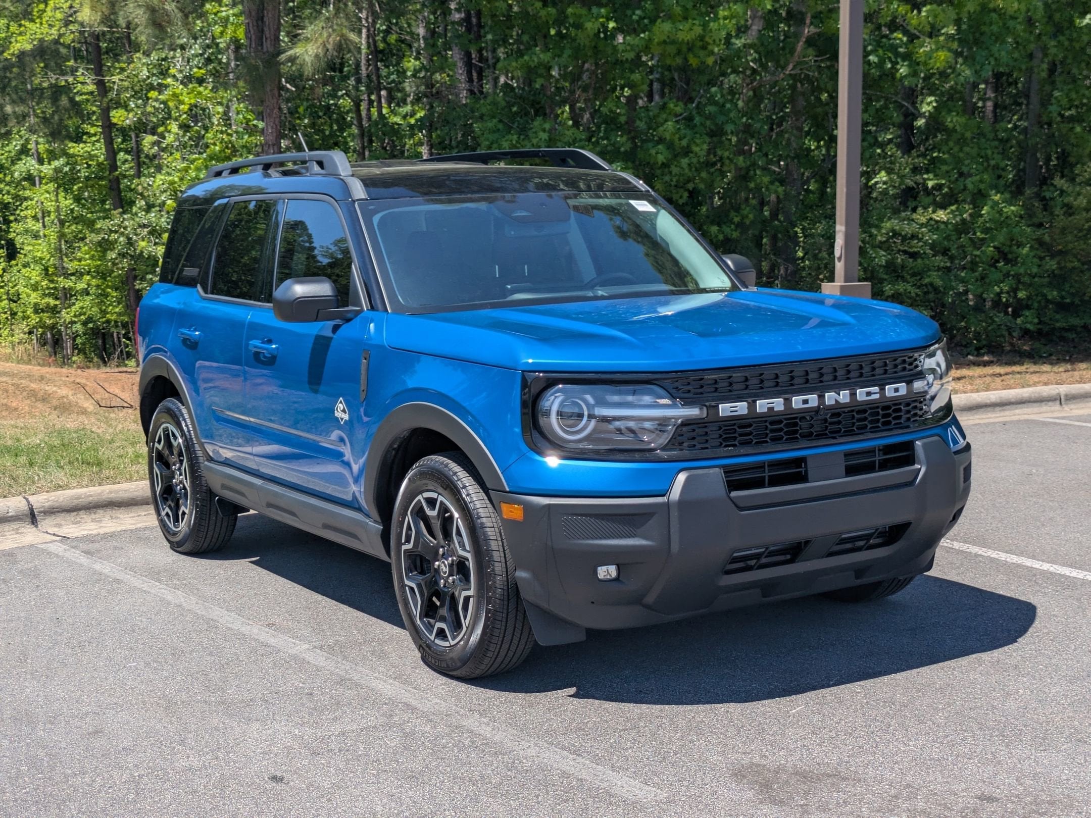 2025 Ford Bronco Sport Outer Banks - Crossroads Courtesy Demo