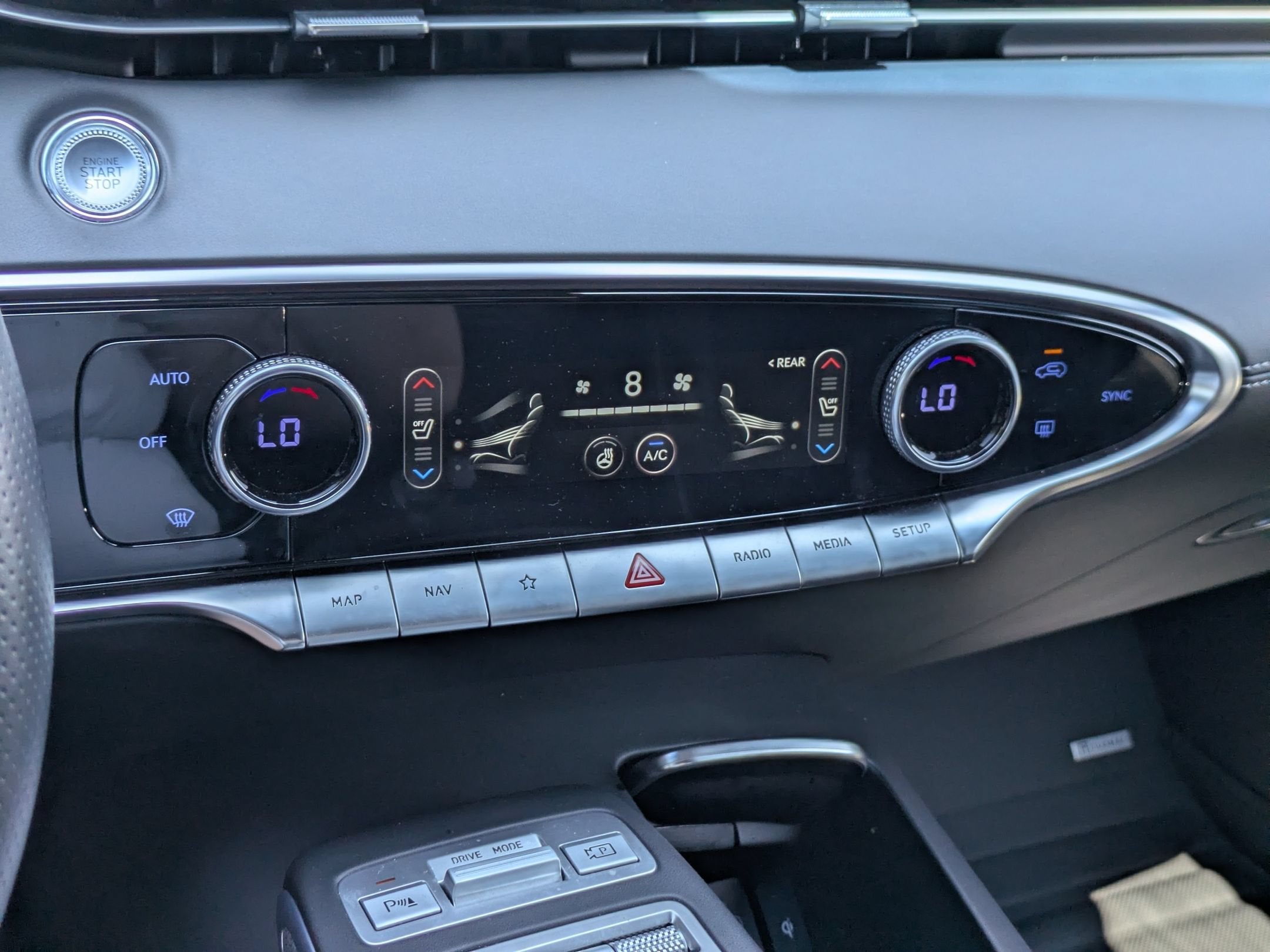 2023 Genesis GV70 2.5T