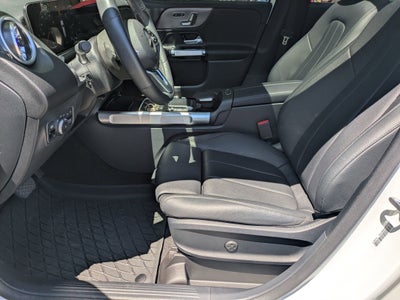 2023 Mercedes-Benz GLB GLB 250