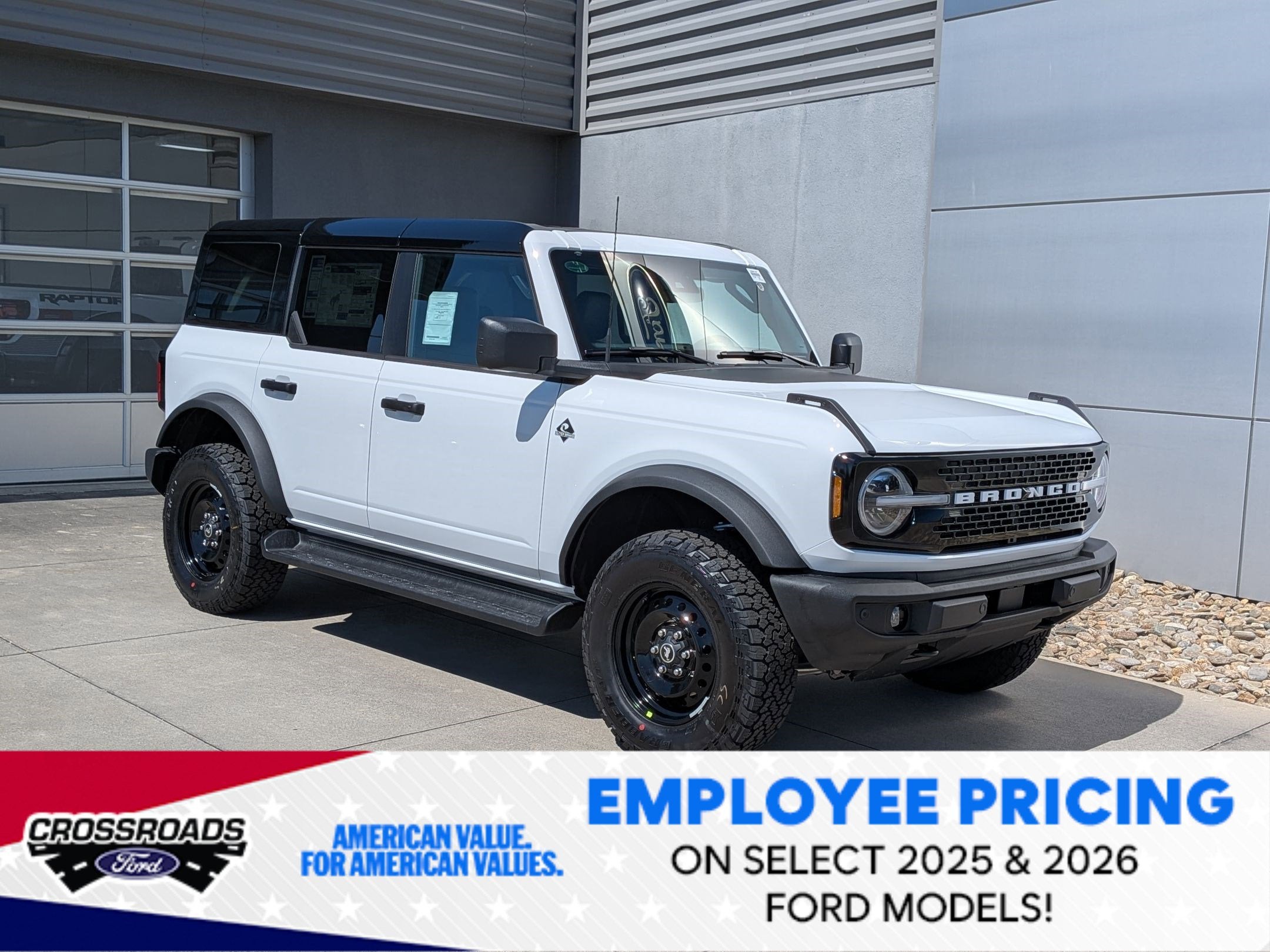 2026 Ford Bronco Outer Banks