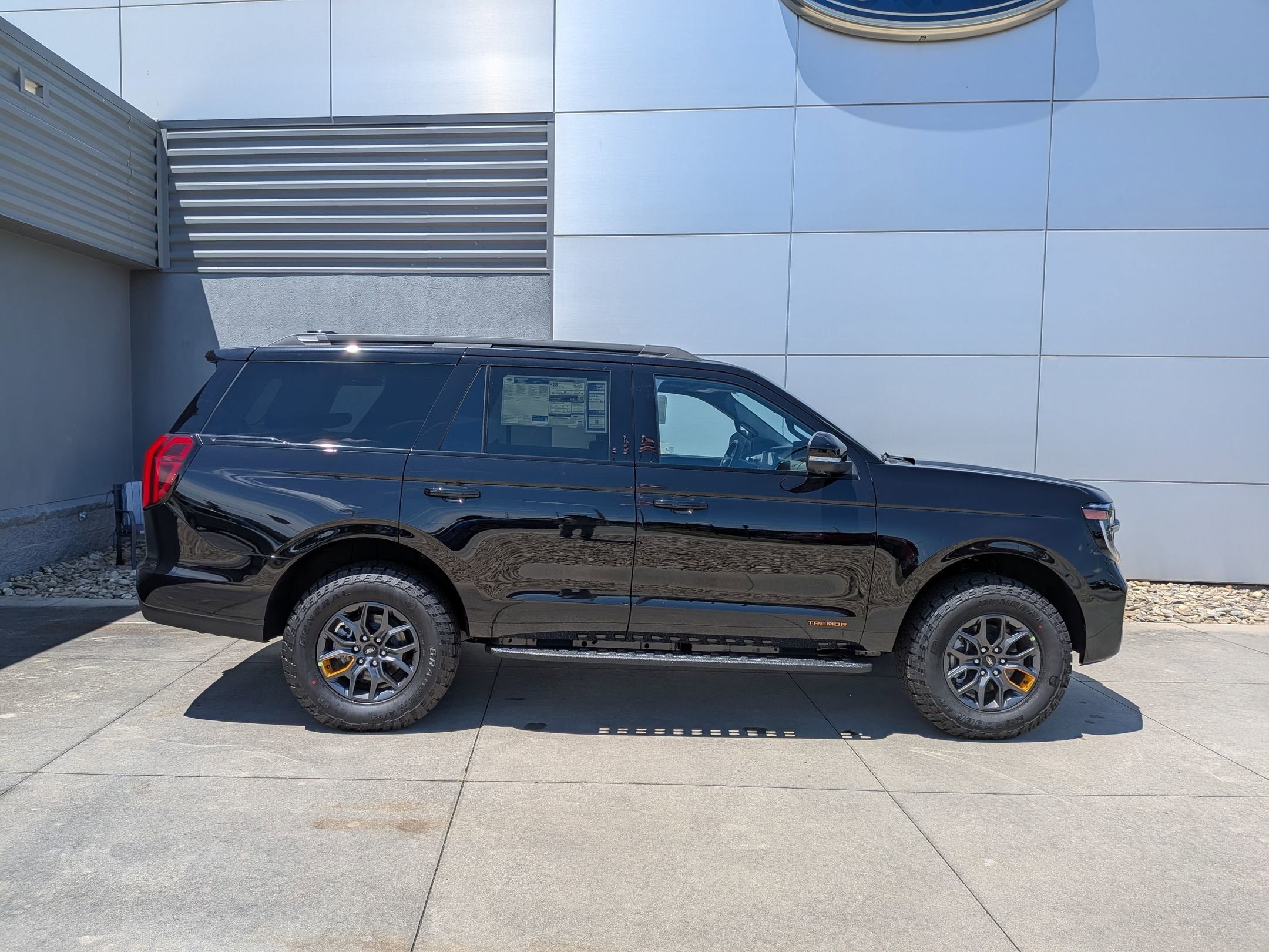 2026 Ford Expedition Tremor