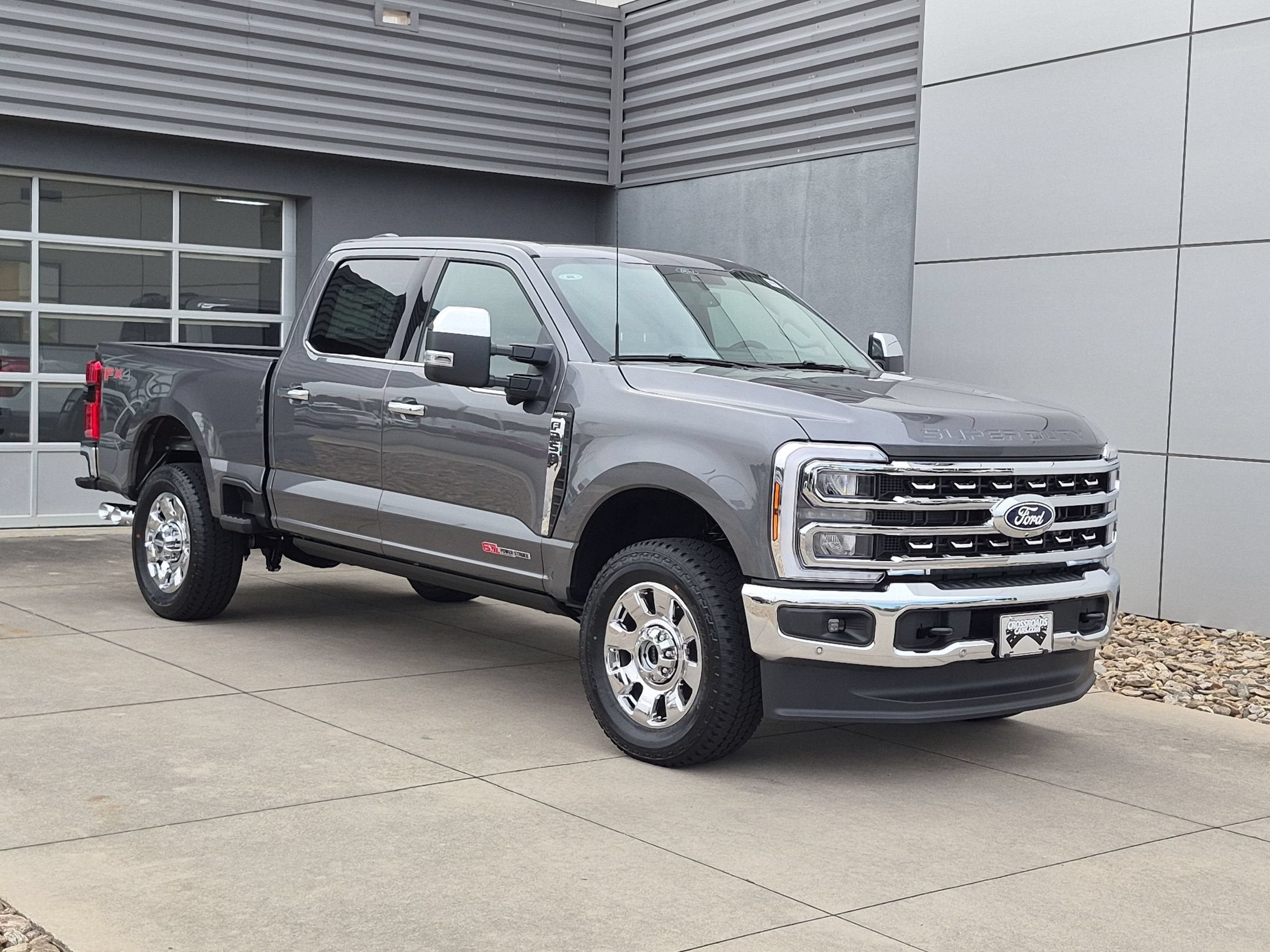 2027 Ford Super Duty F-250 SRW LARIAT
