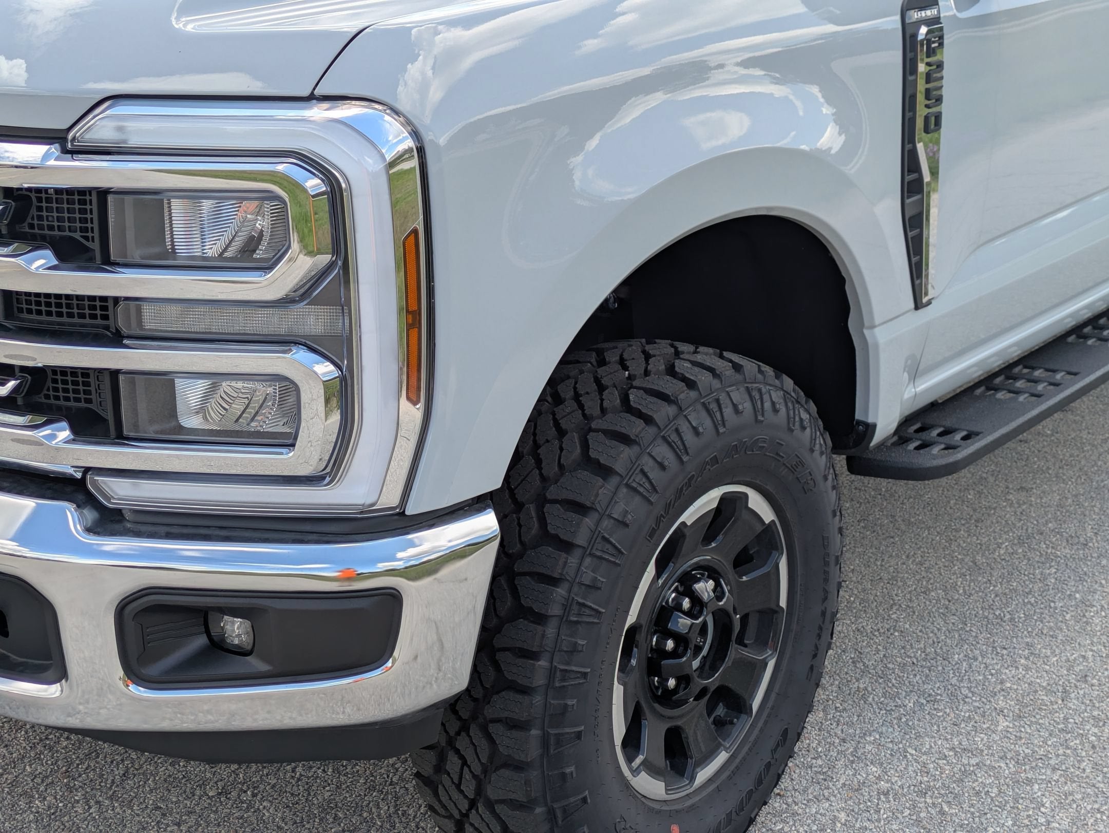 2026 Ford Super Duty F-250 SRW LARIAT