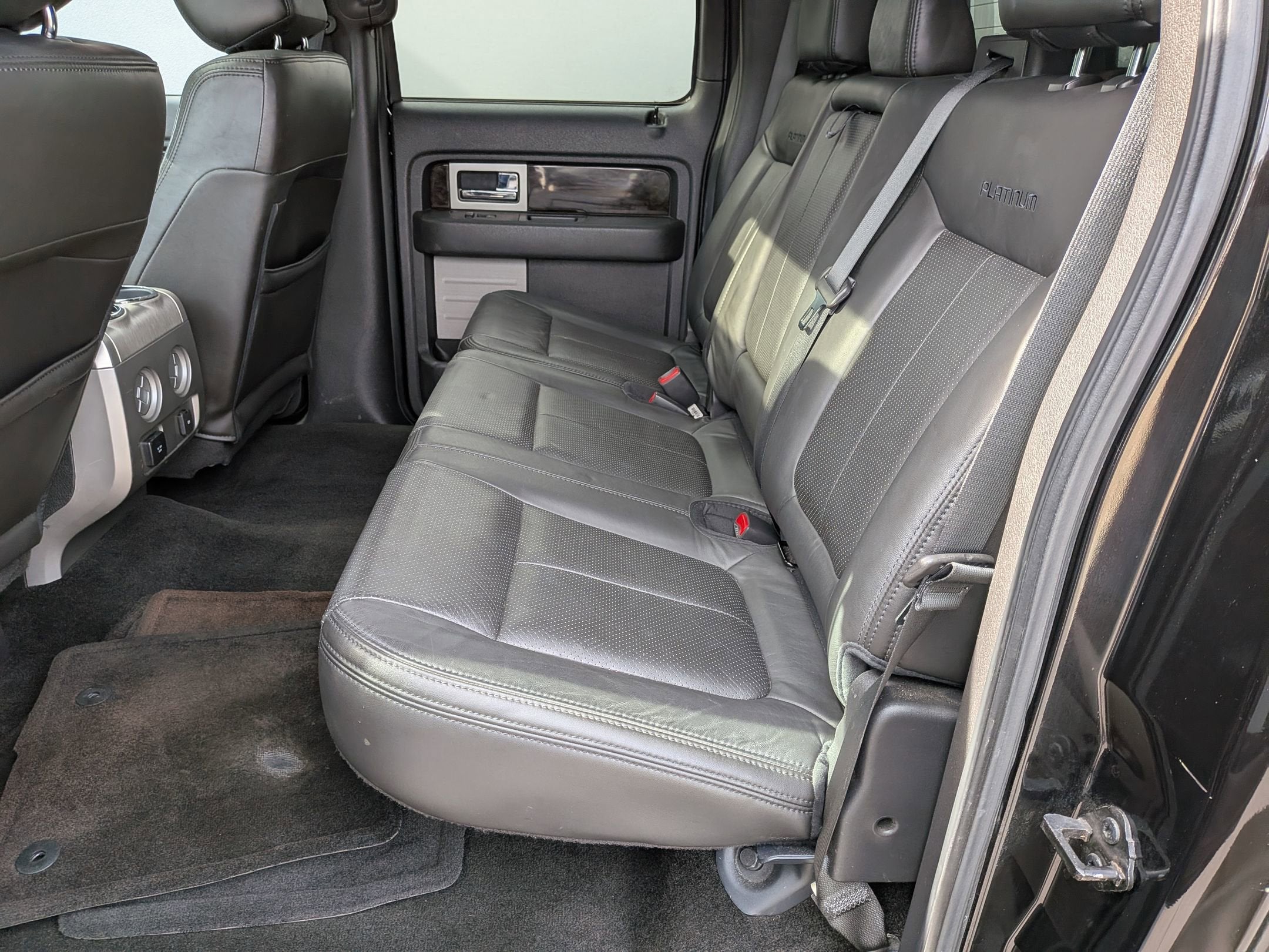 2014 Ford F-150 Platinum