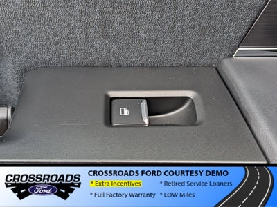 2025 Ford F-150 LARIAT - Crossroads Courtesy Demo