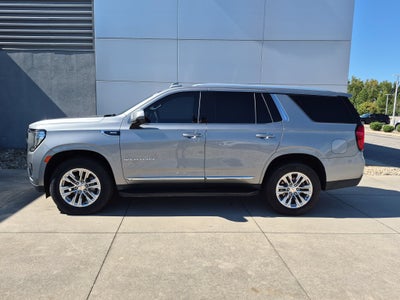 2023 GMC Yukon SLT