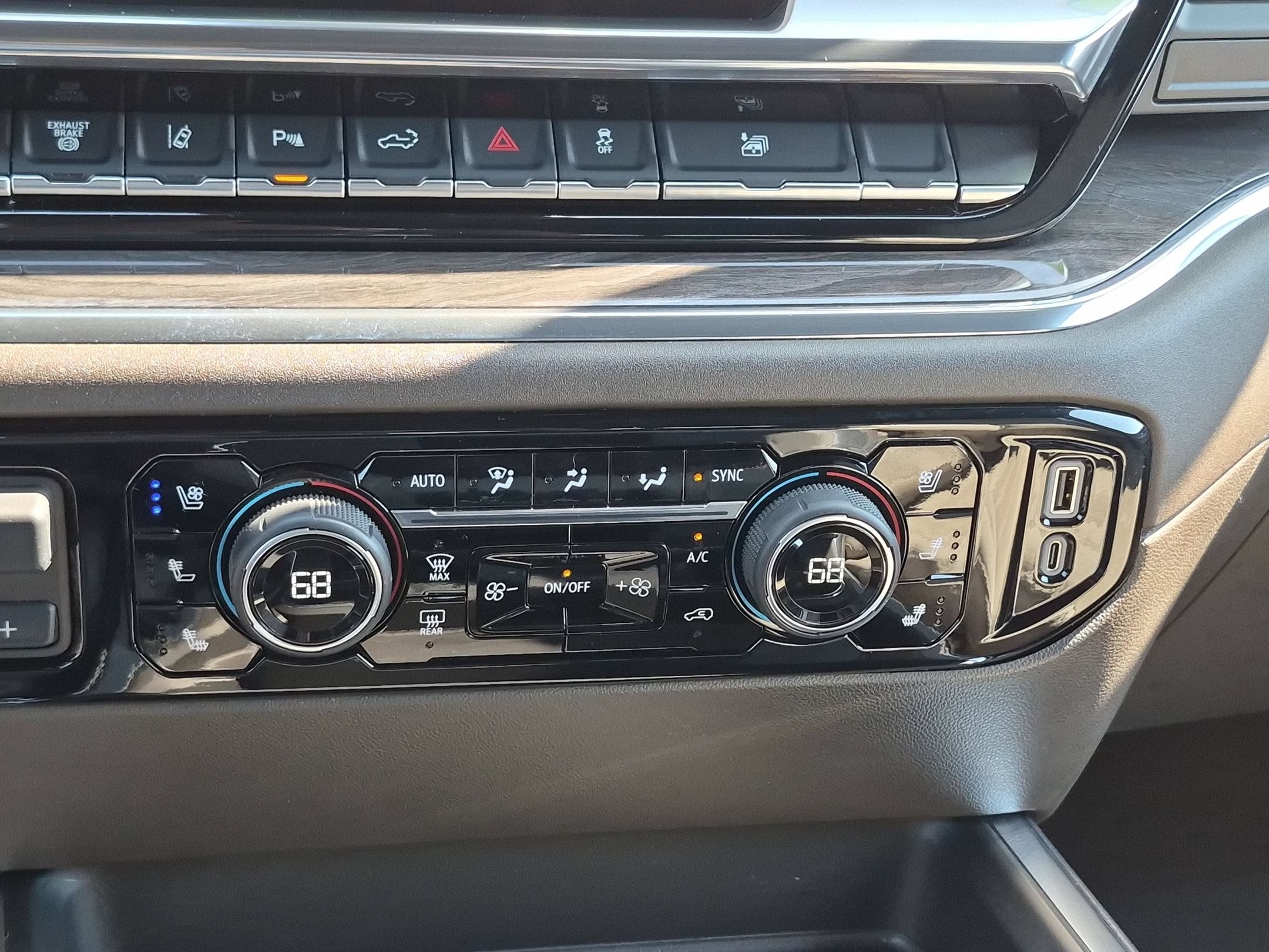 2025 Chevrolet Silverado 2500HD LTZ