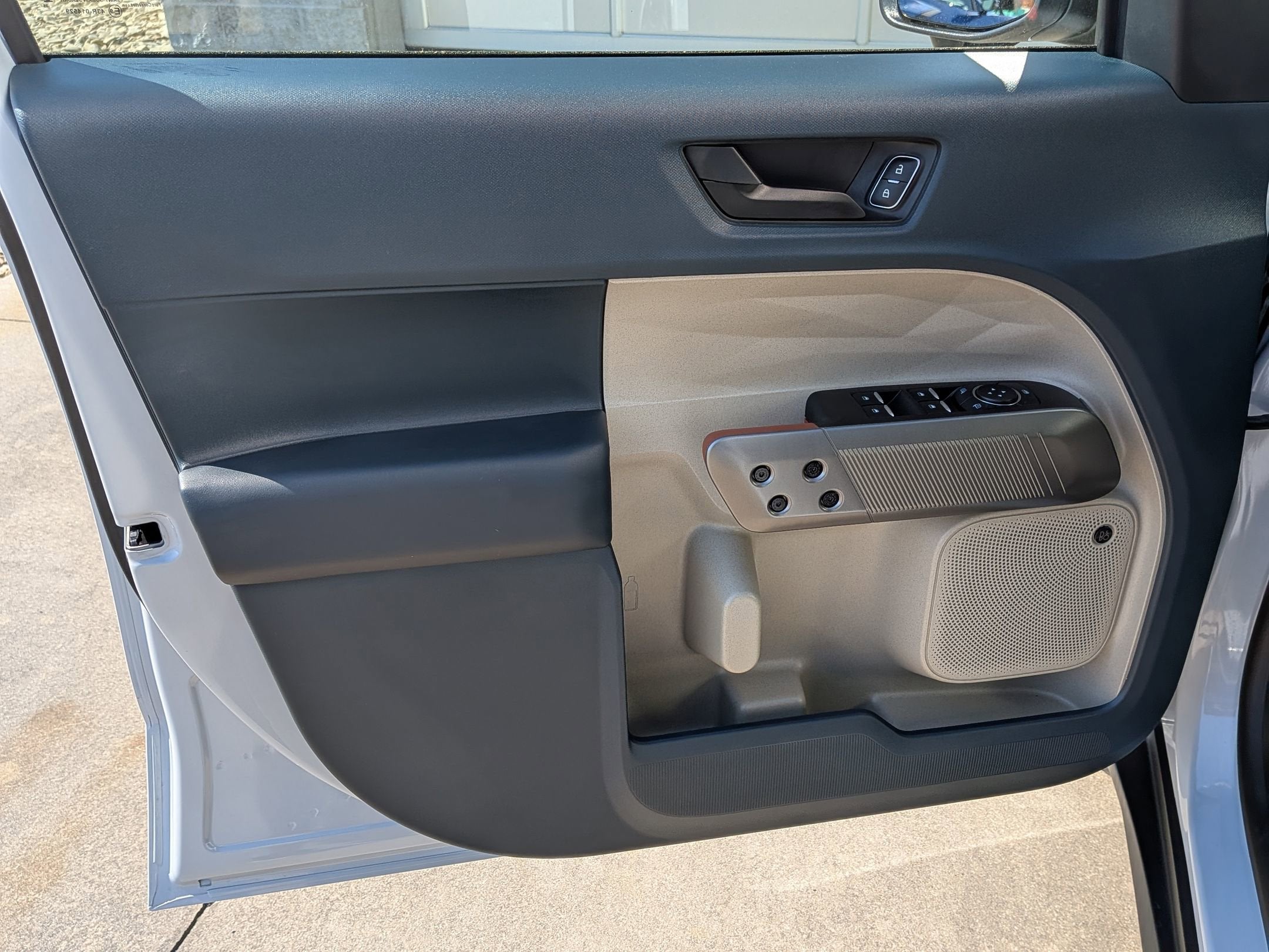 2026 Ford Maverick LARIAT - Crossroads Courtesy Demo